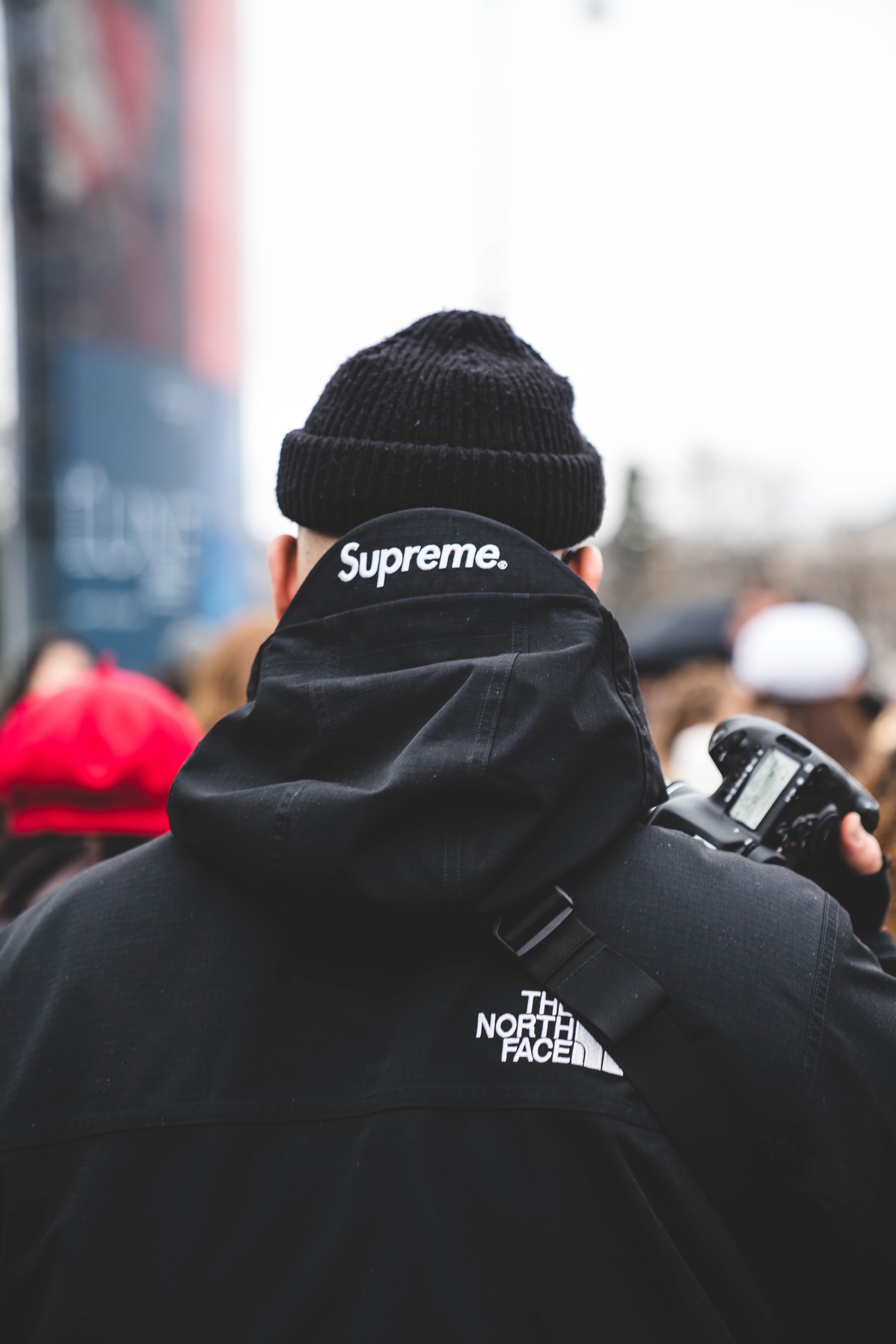 Les Streetstyles Du Défilé Chanel À Paris