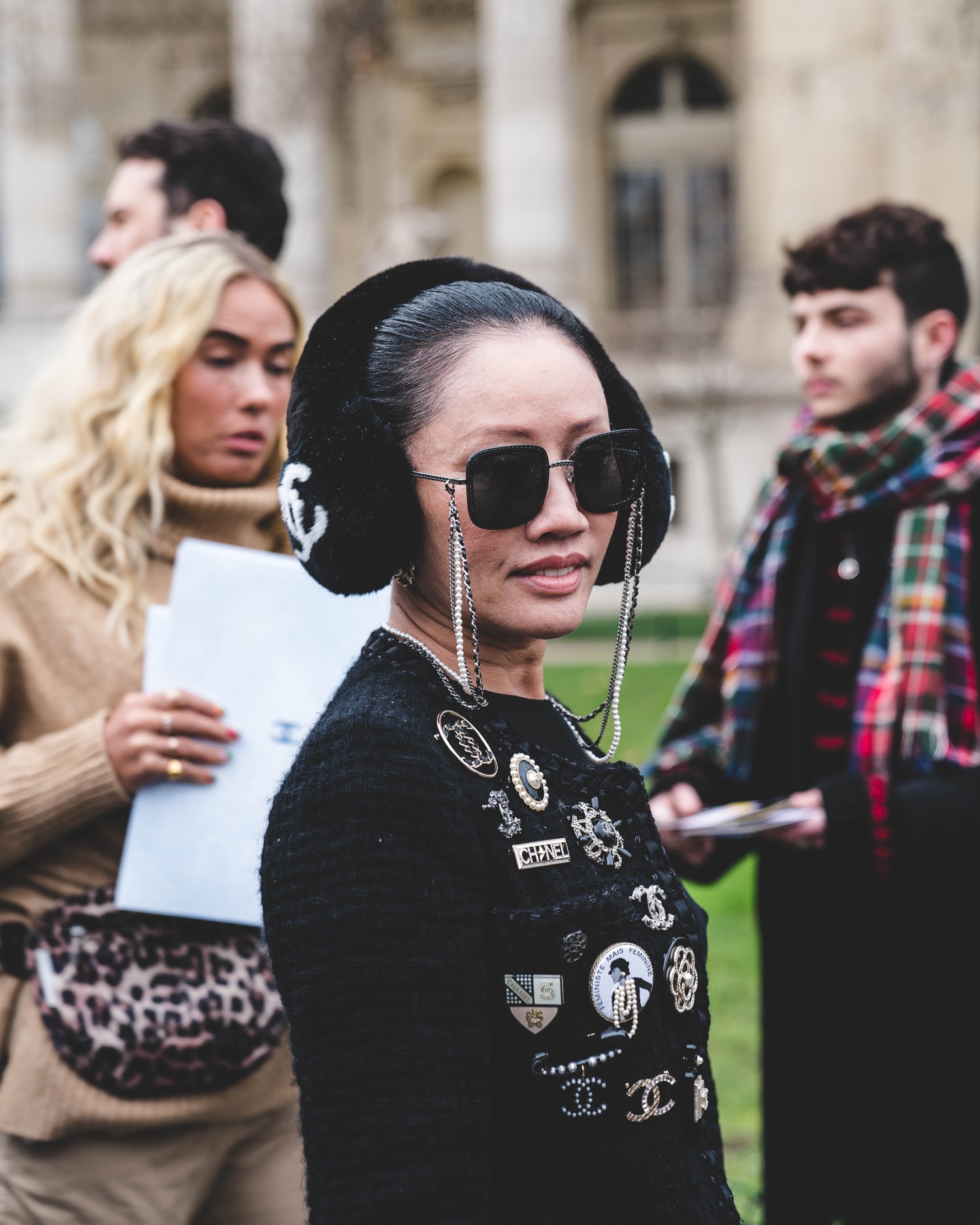 Les Streetstyles Du Défilé Chanel À Paris