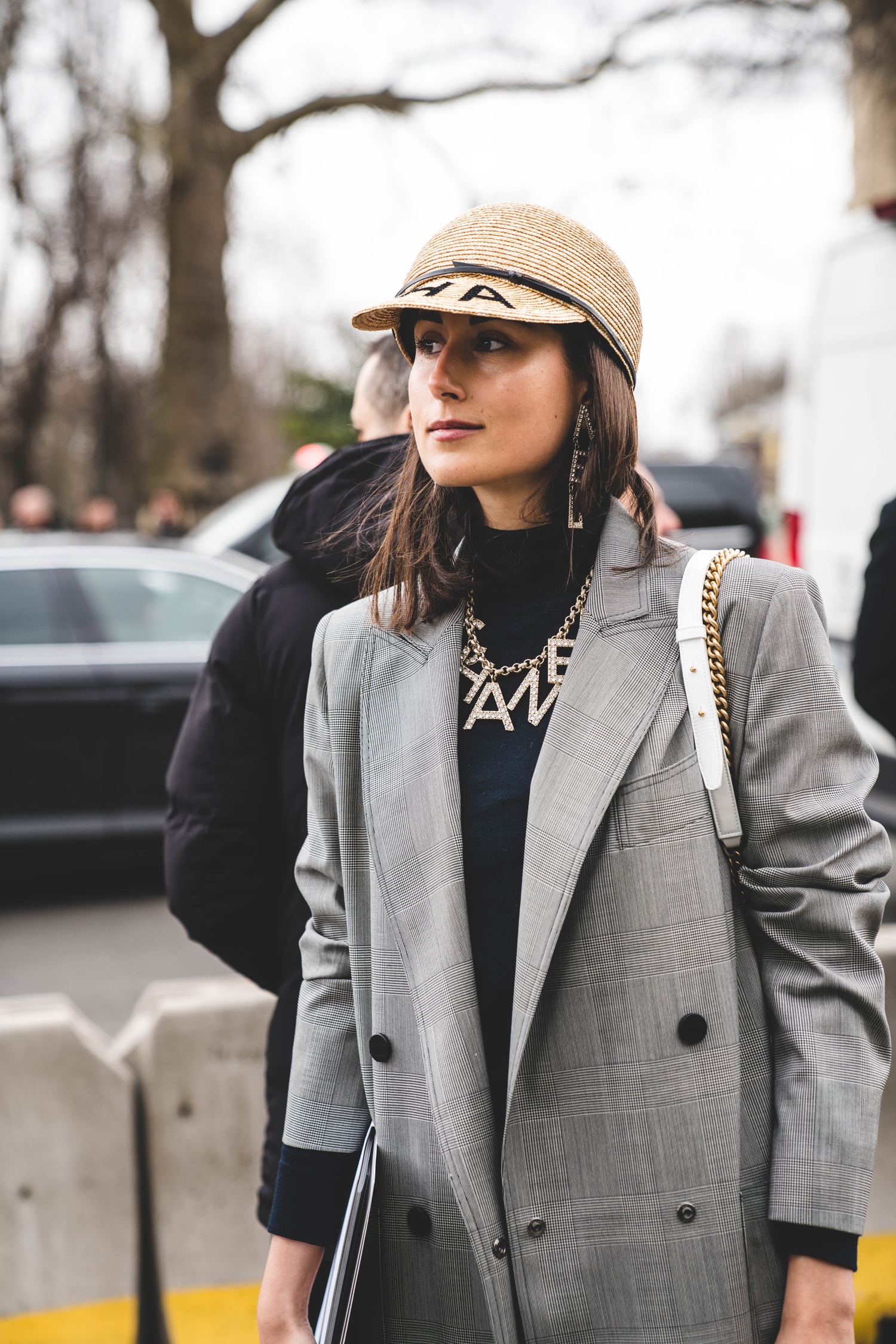 Les Streetstyles Du Défilé Chanel À Paris