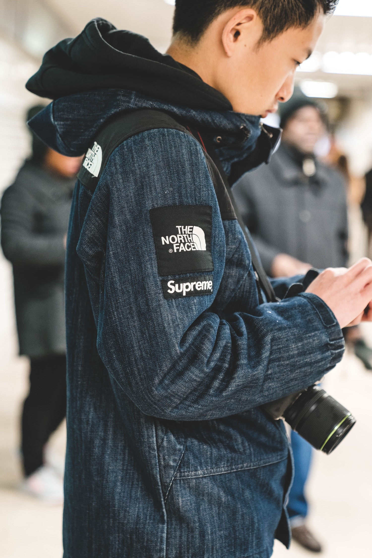 Les Streetstyles Du Défilé Chanel À Paris