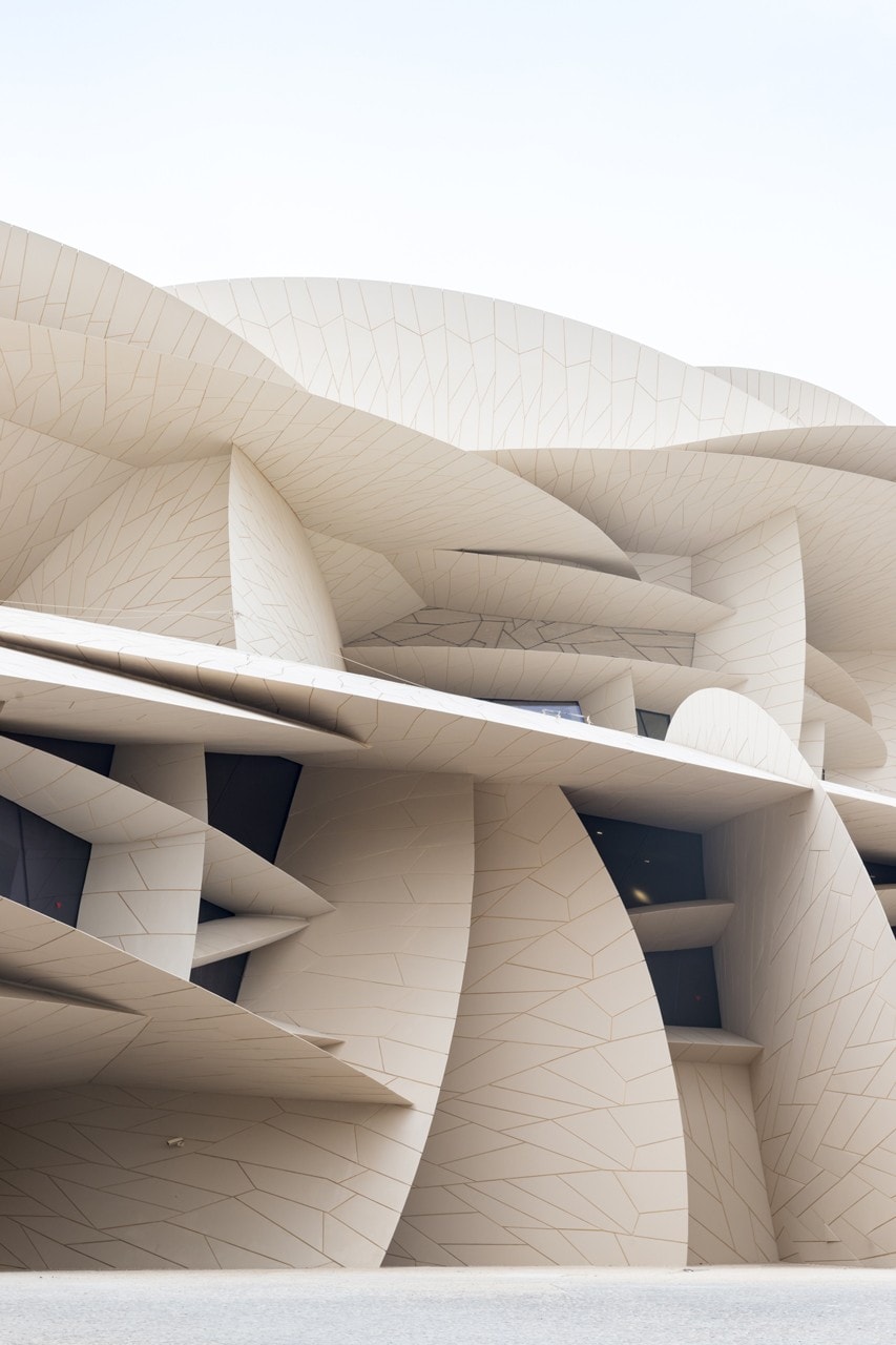 L'architecte français Jean Nouvel inaugure un nouveau musée au Qatar inspiré de la rose des sables