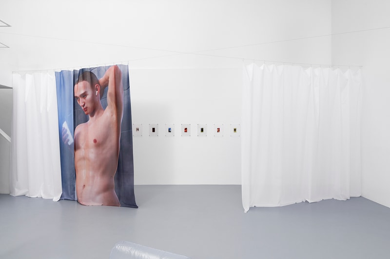Photo De L'Exposition "INFLUENCERS" De Ben Elliott