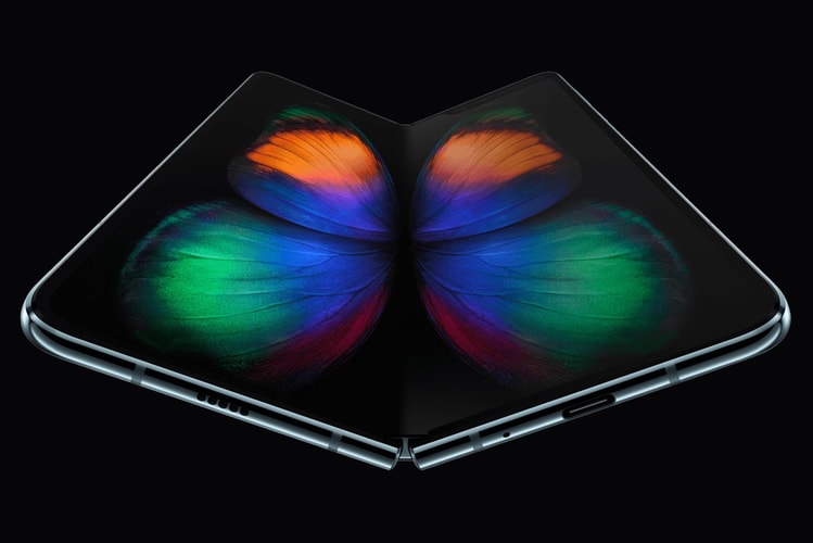 Voici comment Samsung teste la résistance de son smartphone pliable