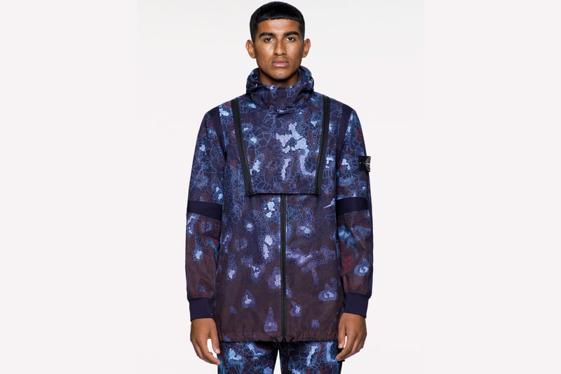 Stone ISland Collection Thermosensible Camo Lookbook