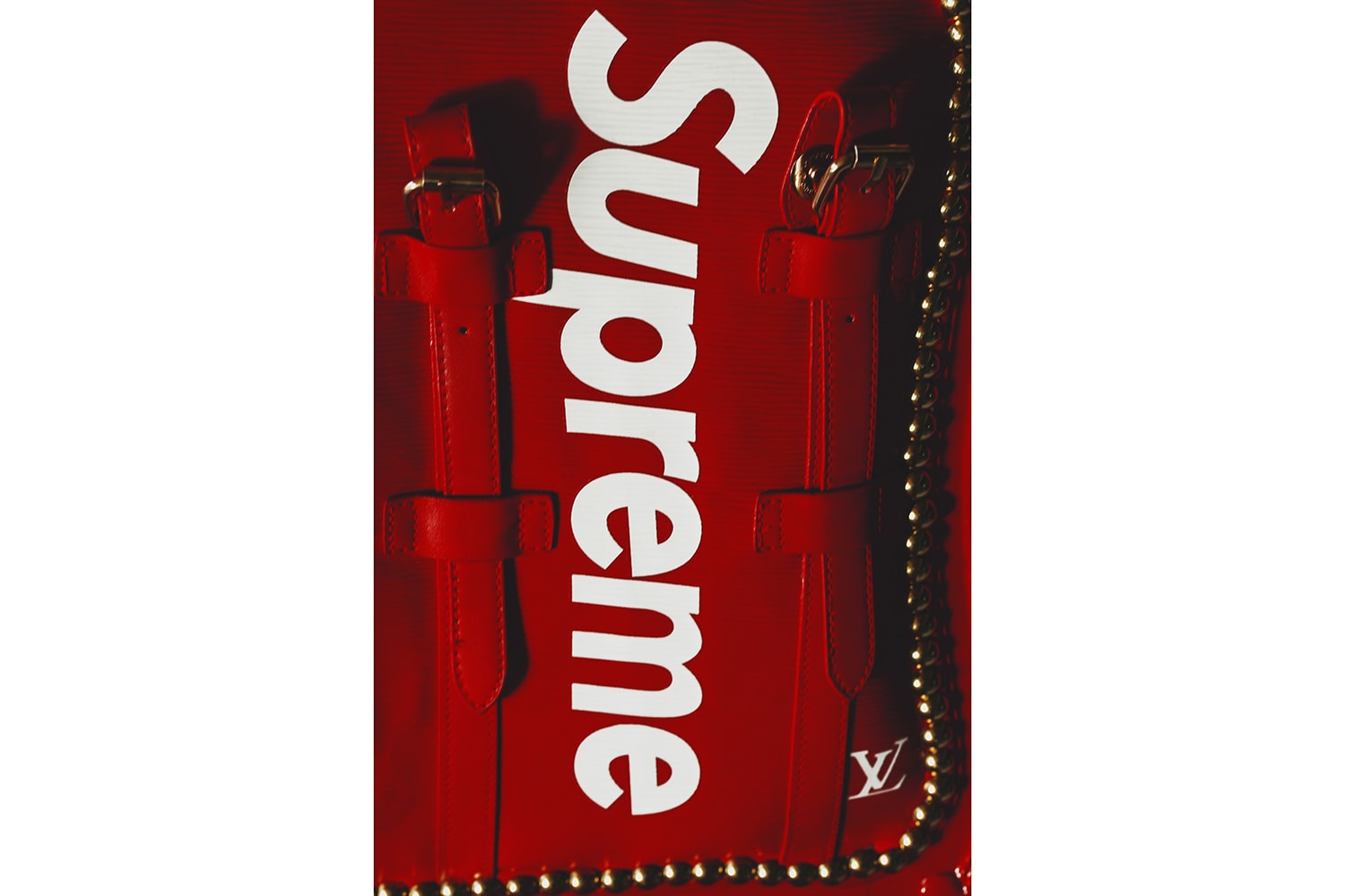 Supreme Louis Vuitton Chaise Accessoire Waitinf For Ideas