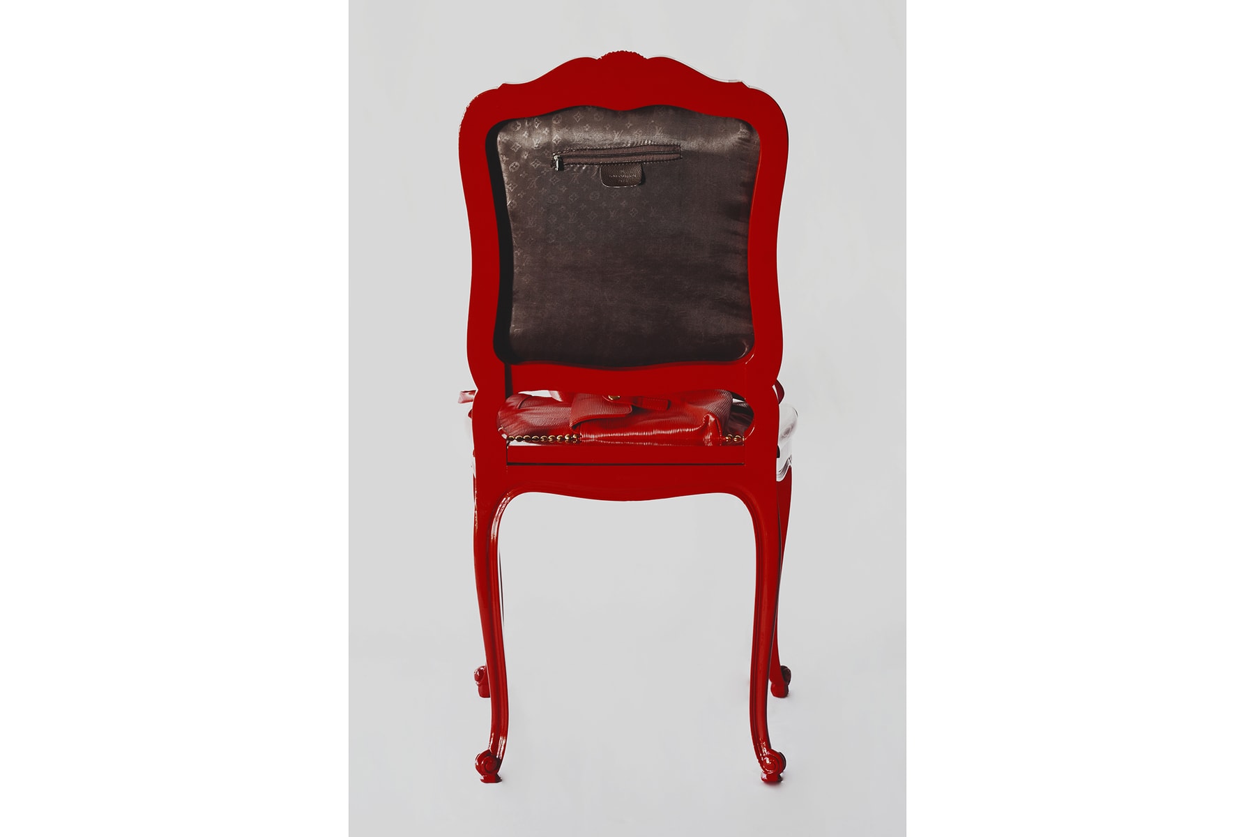 Supreme Louis Vuitton Chaise Accessoire Waitinf For Ideas