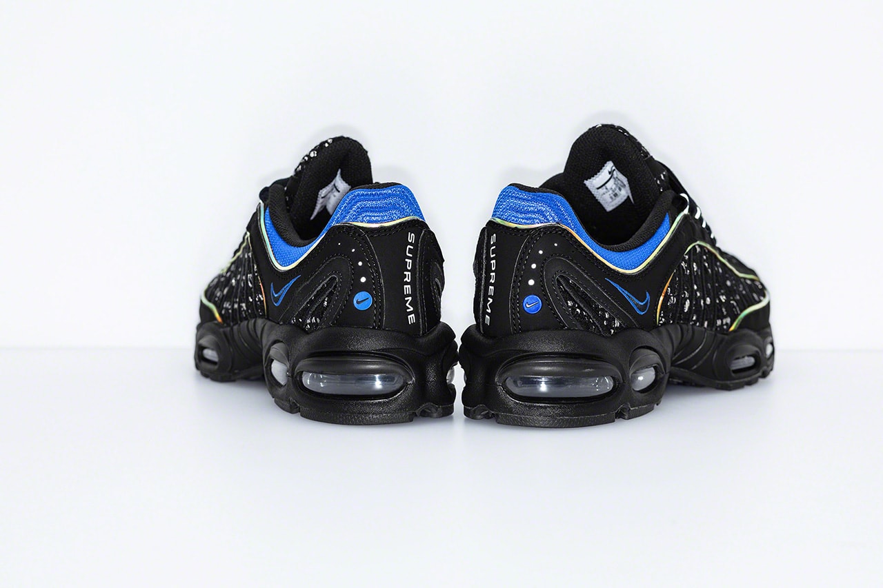 Photos De La Collab Supreme x Nike Air Tailwind IV