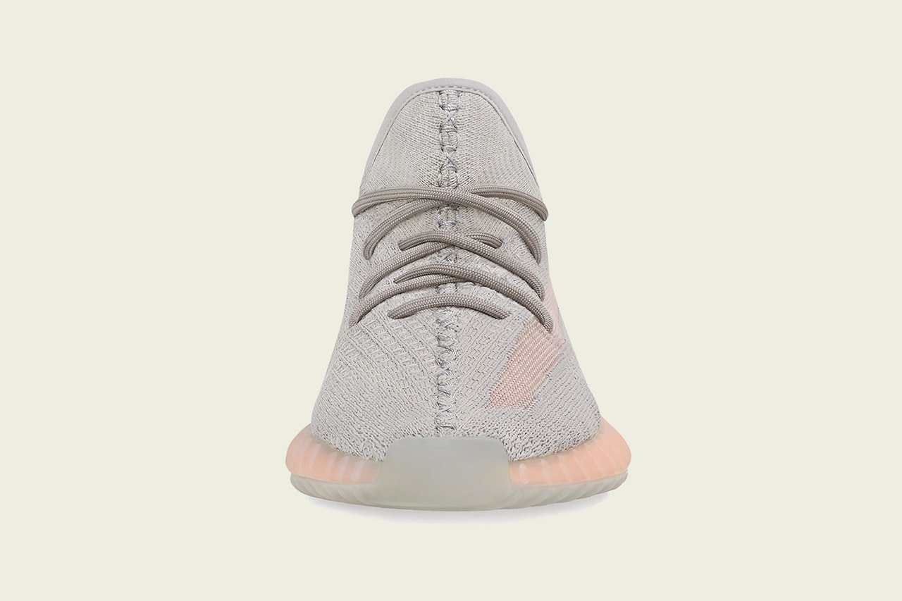 YEEZY BOOST 350 V2 Trueform photos