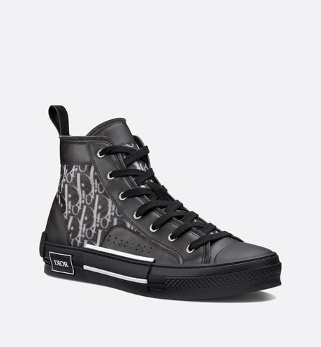 Dior met en vente la version "Black Oblique" de sa sneaker "B23"