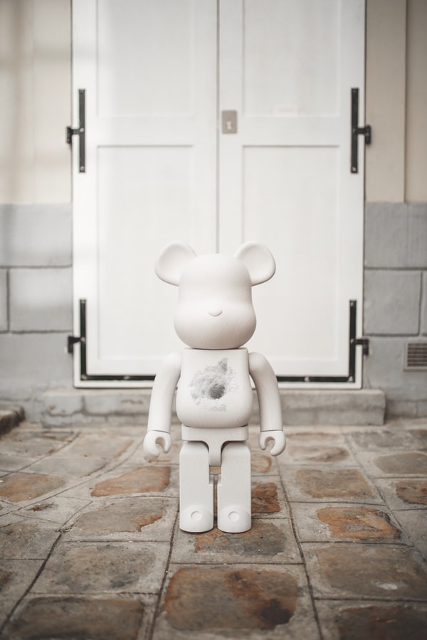 Voici où et quand acheter le bearbrick imaginé par Blackrainbow et Snarkitecture