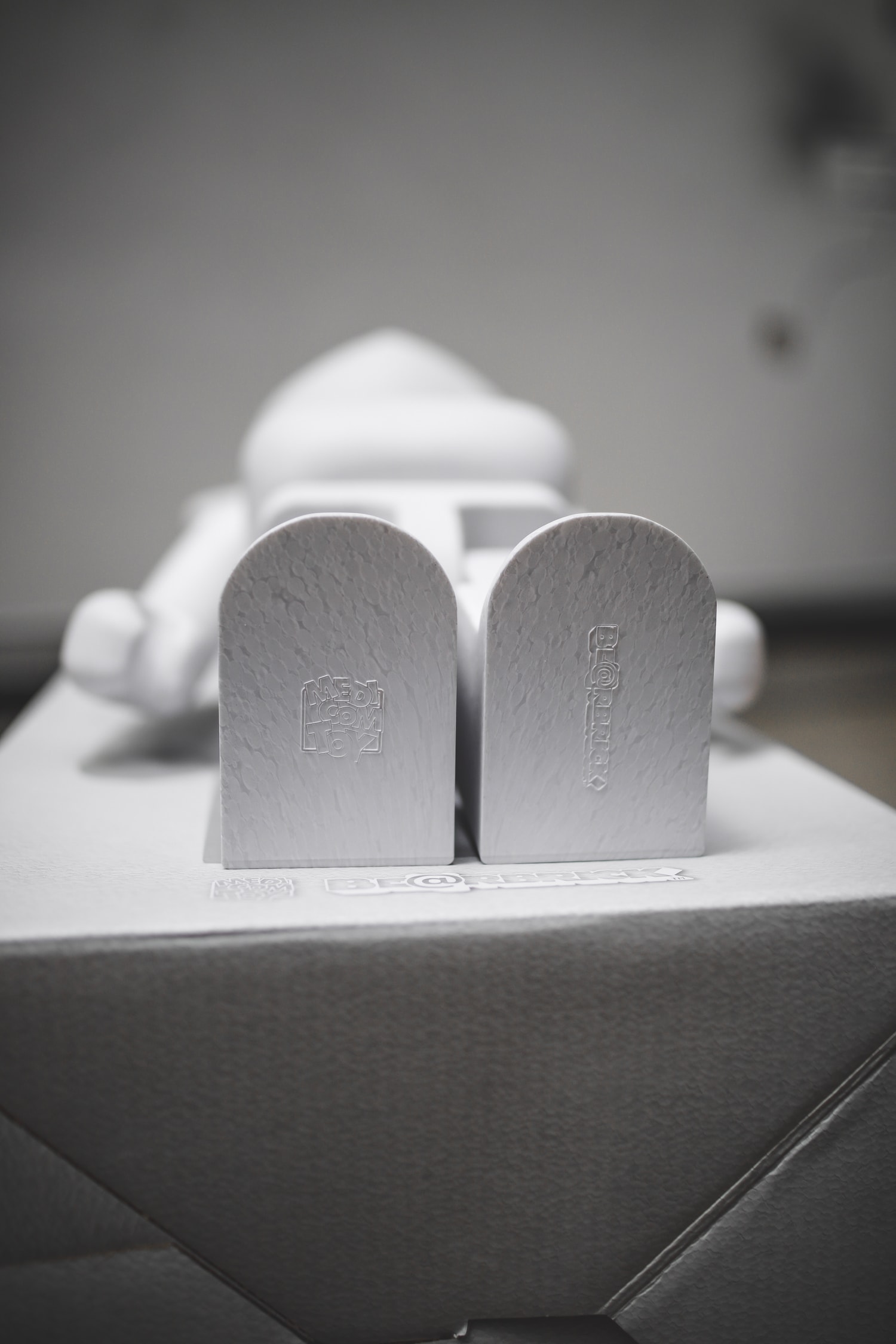 Voici où et quand acheter le bearbrick imaginé par Blackrainbow et Snarkitecture