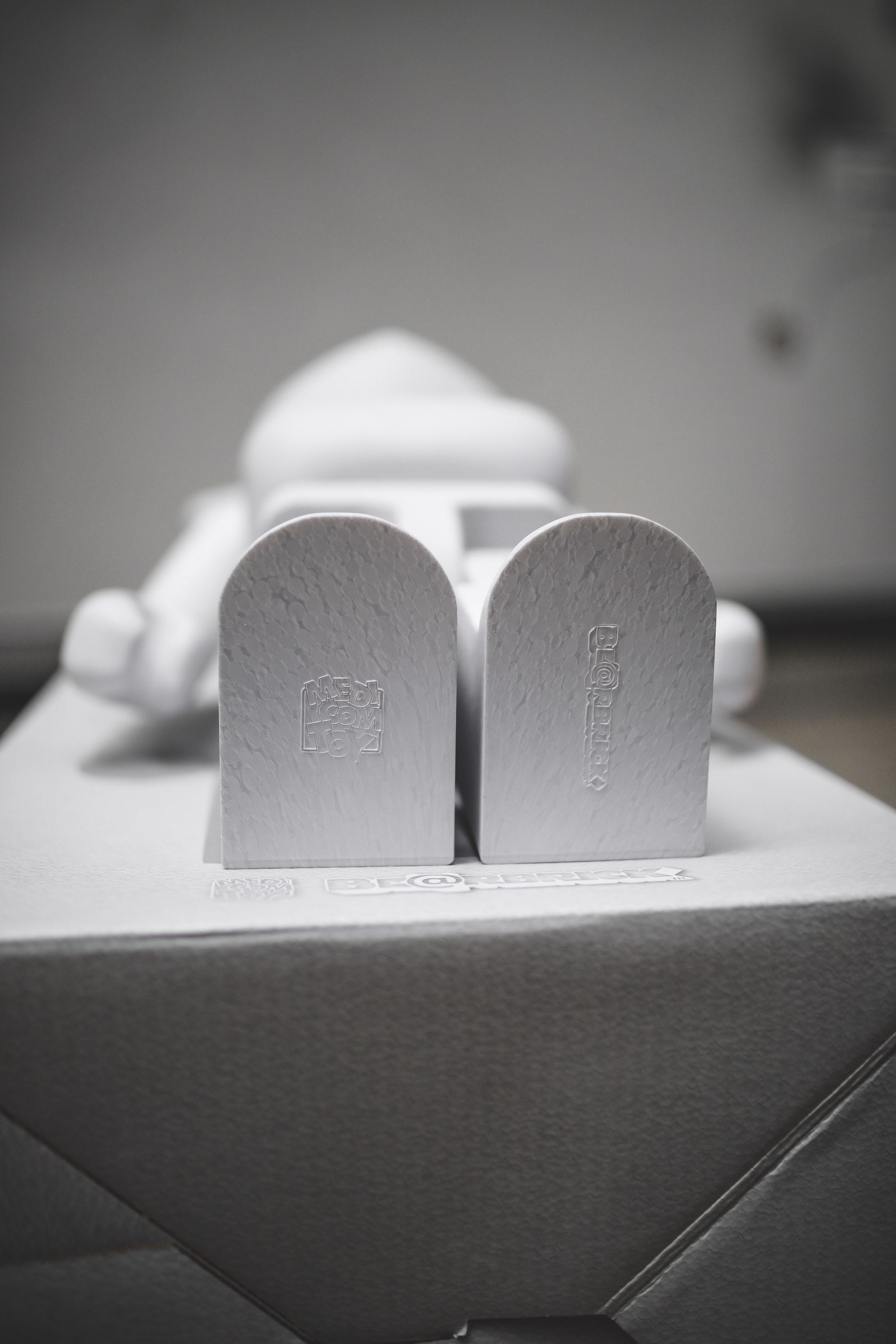 Voici où et quand acheter le bearbrick imaginé par Blackrainbow et Snarkitecture