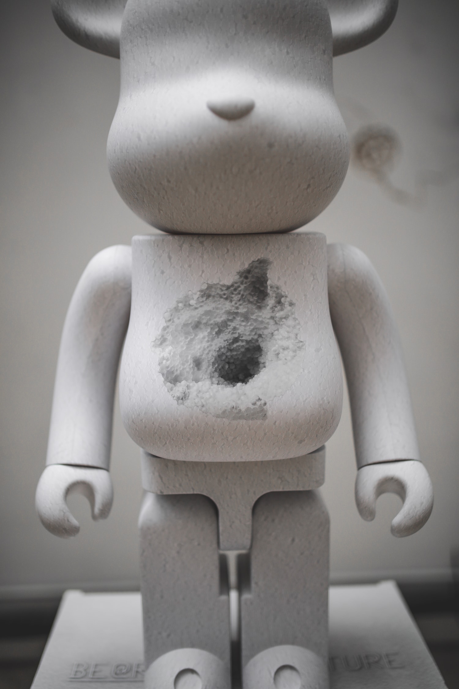 Voici où et quand acheter le bearbrick imaginé par Blackrainbow et Snarkitecture
