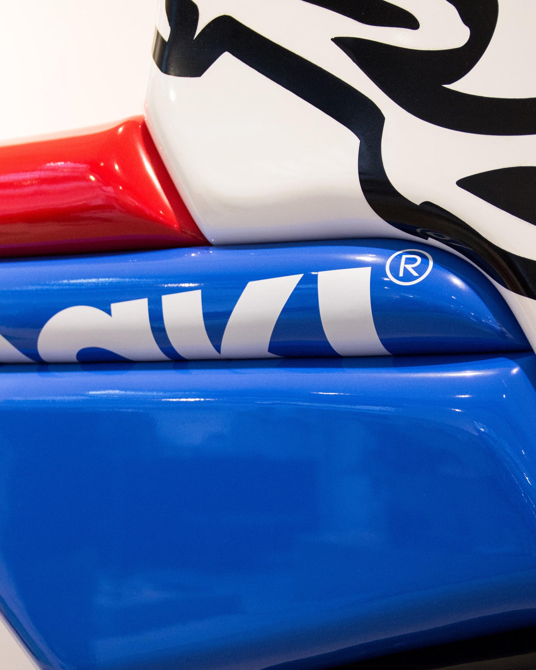 Le concept-store Archives 18-20 expose la jeune garde britannique de l'art contemporain