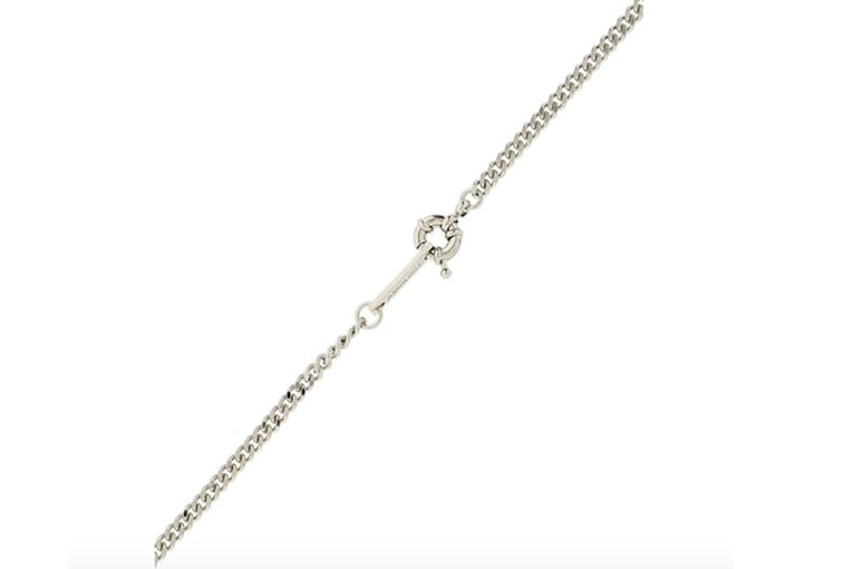 AMBUSH met en vente une chaine avec en guise de pendentif un boitier pour briquet