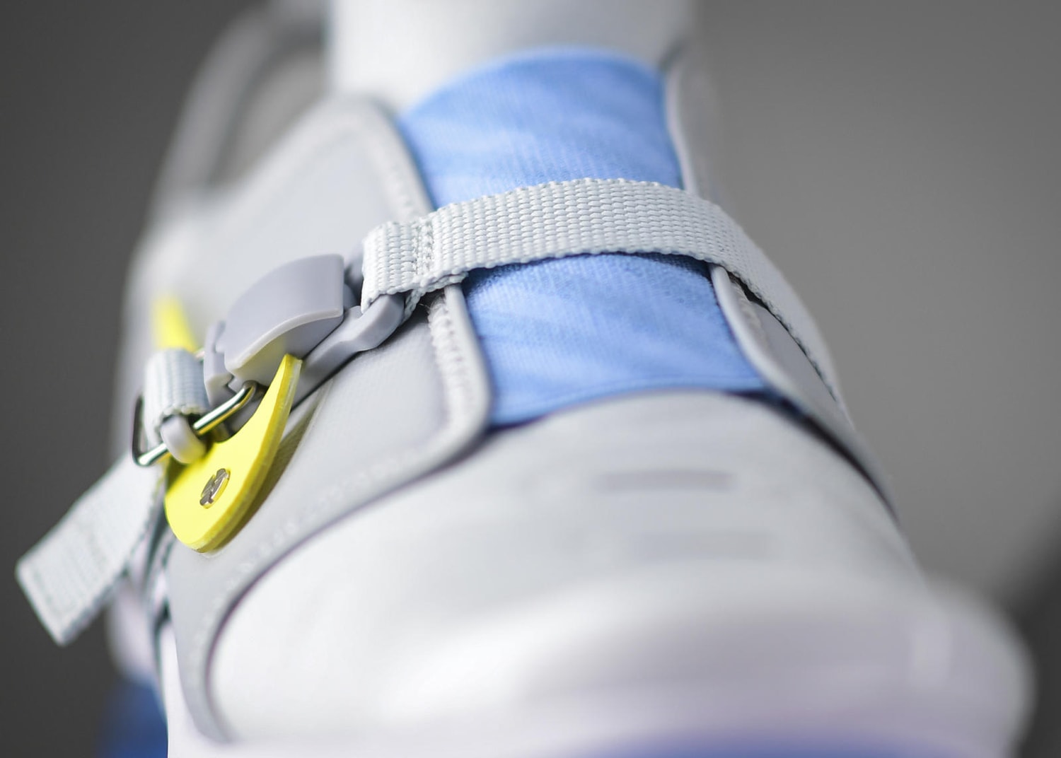 Comment Lou Matheron, jeune photographe enrôlée par Nike, en est venue à imaginer une paire d'Air Max vendue au grand public