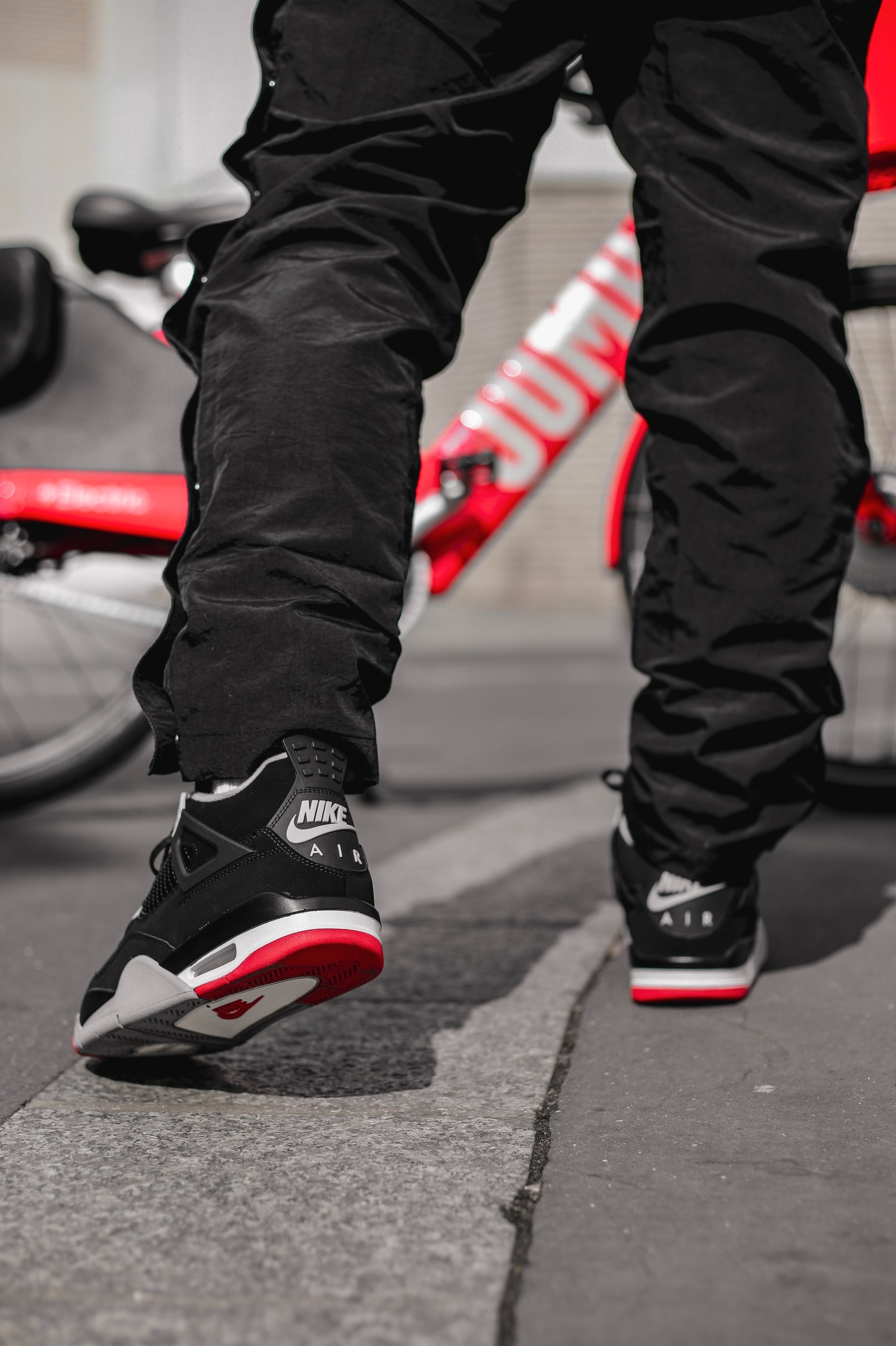 Photo Air Jordan IV OG "Bred"