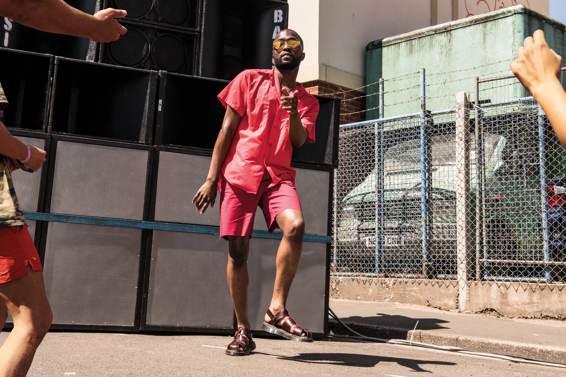 Lookbook des sandales Core de Dr. Martens