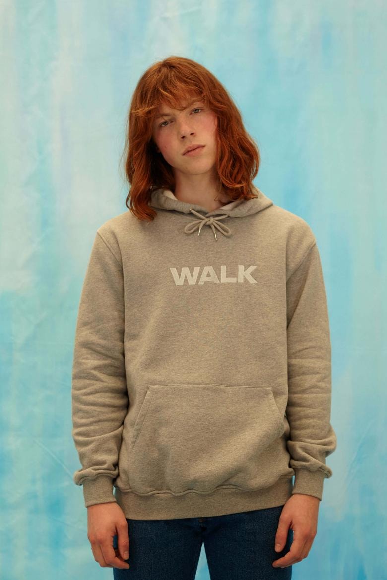 La griffe française Walk in Paris sublime le lazy chic dans son lookbook SS19