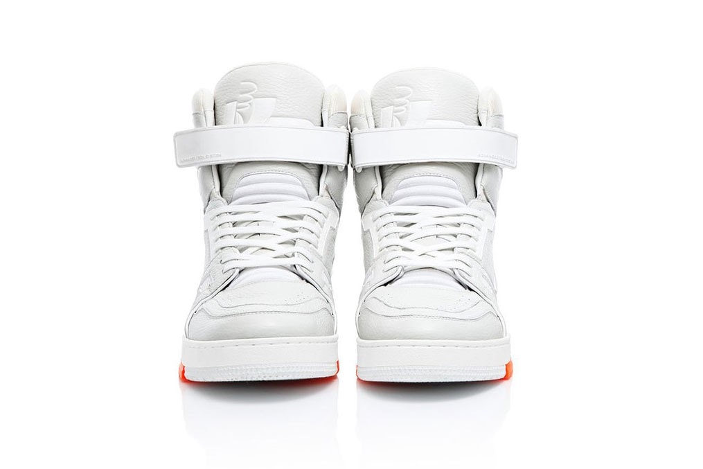 Photo des sneakers Louis Vuitton par Virgil Abloh