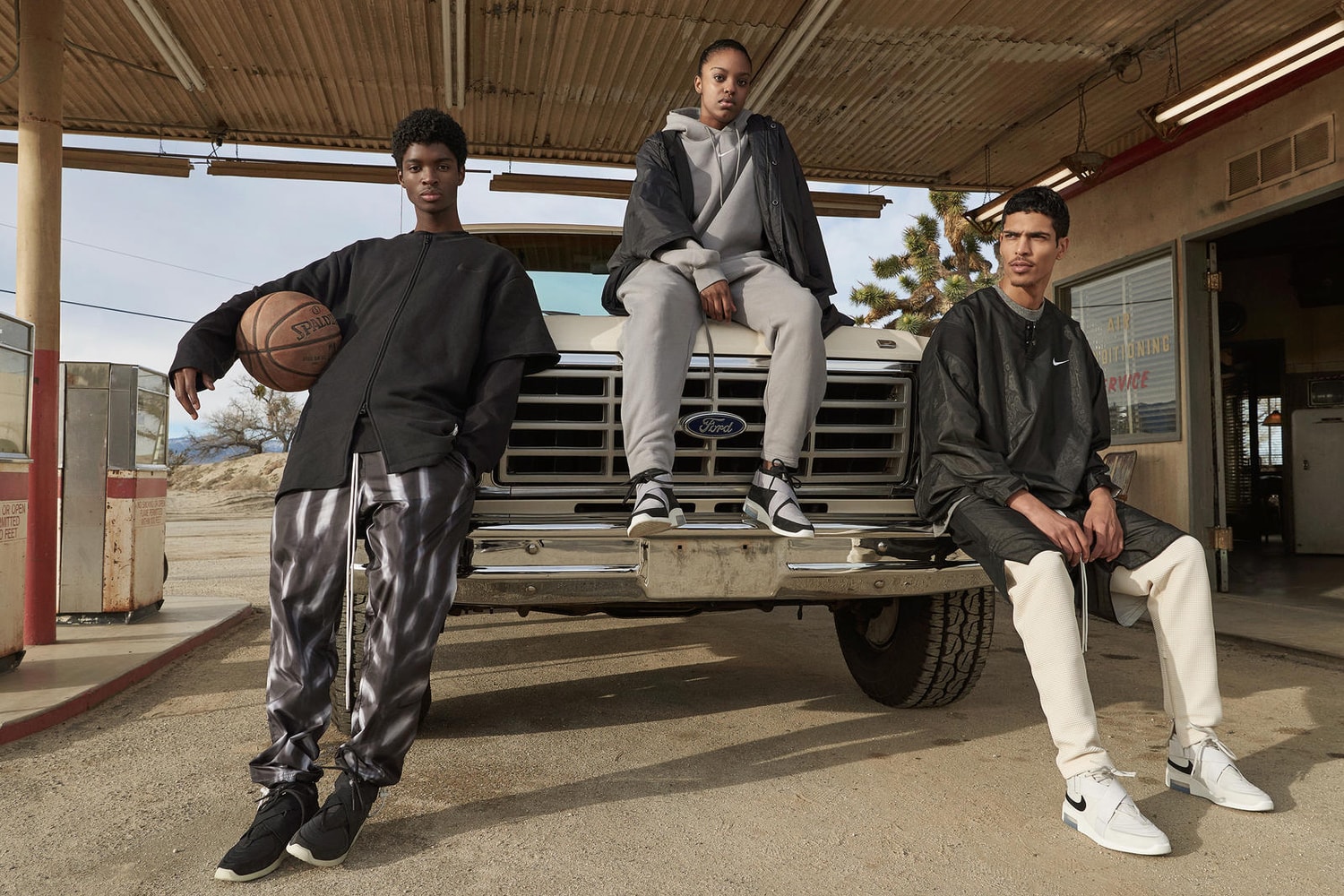 nike fear of god air raid collection photos sortie