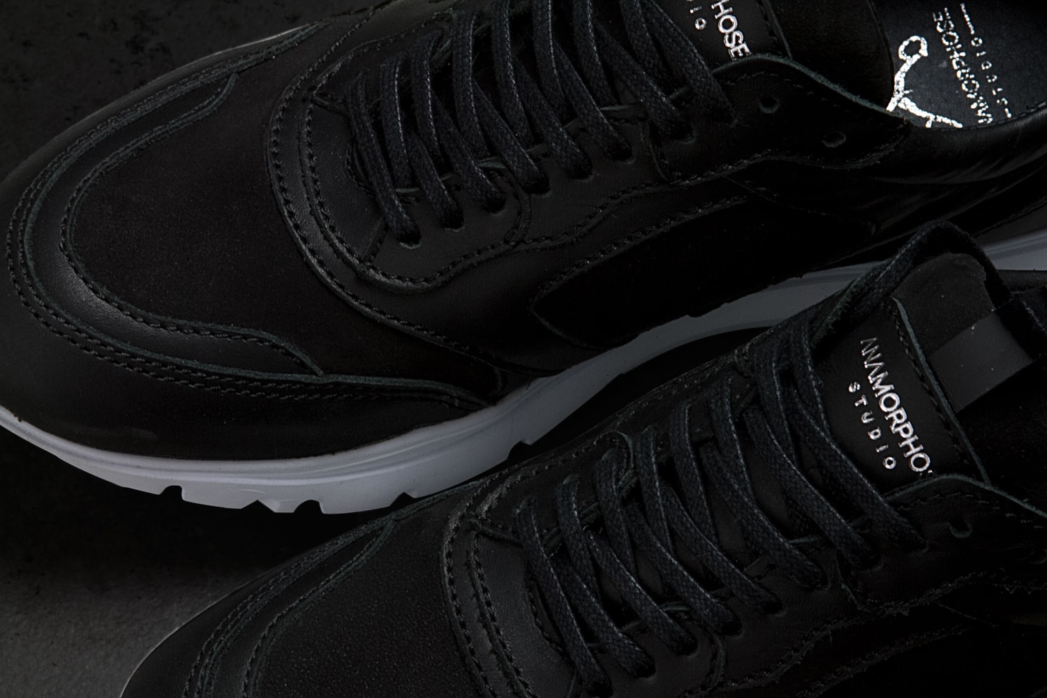 sneakers anamorphose studio superposition runner france photos sortie