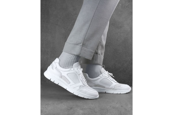 sneakers anamorphose studio superposition runner france photos sortie