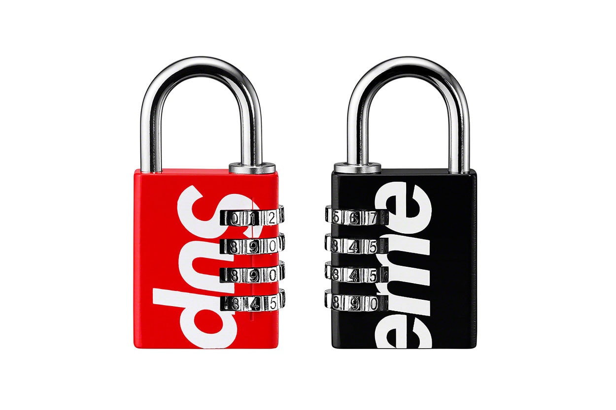 Photo d'accessoires Supreme