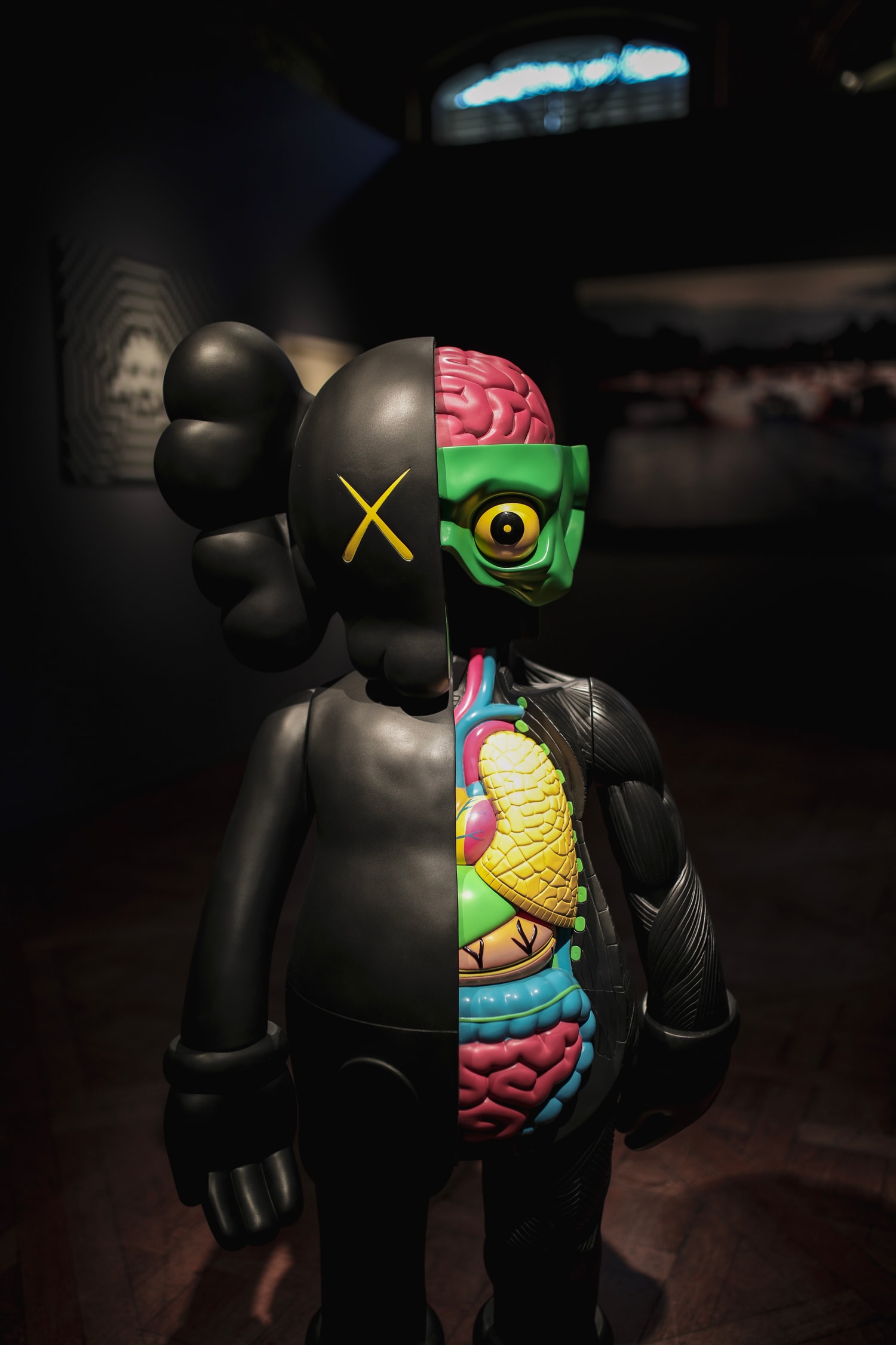 Photo exposition Artcurial Supreme KAWS