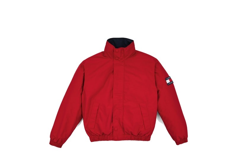 TOMMY JEANS réédite 7 pièces iconiques des années 90