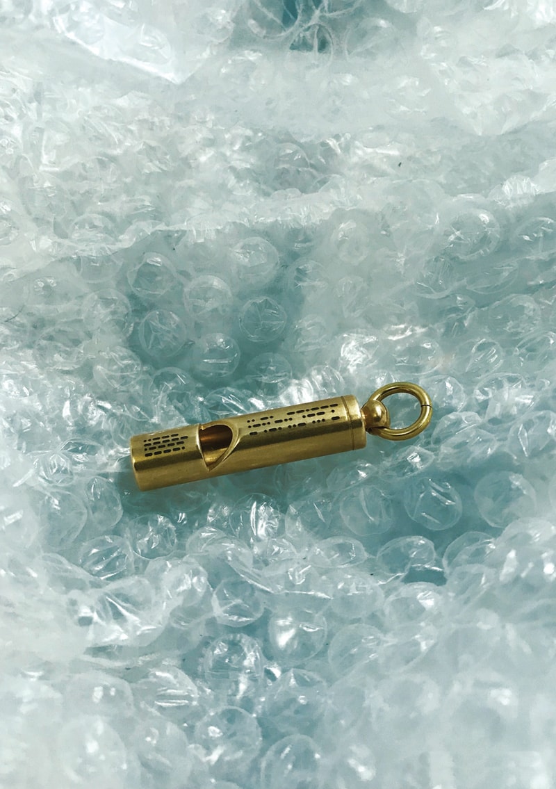 IN GOLD WE TRUST sort une nouvelle série de bijoux unisexe sous forme de boite à outils