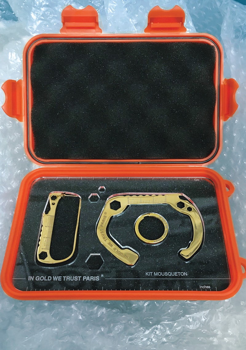 IN GOLD WE TRUST sort une nouvelle série de bijoux unisexe sous forme de boite à outils