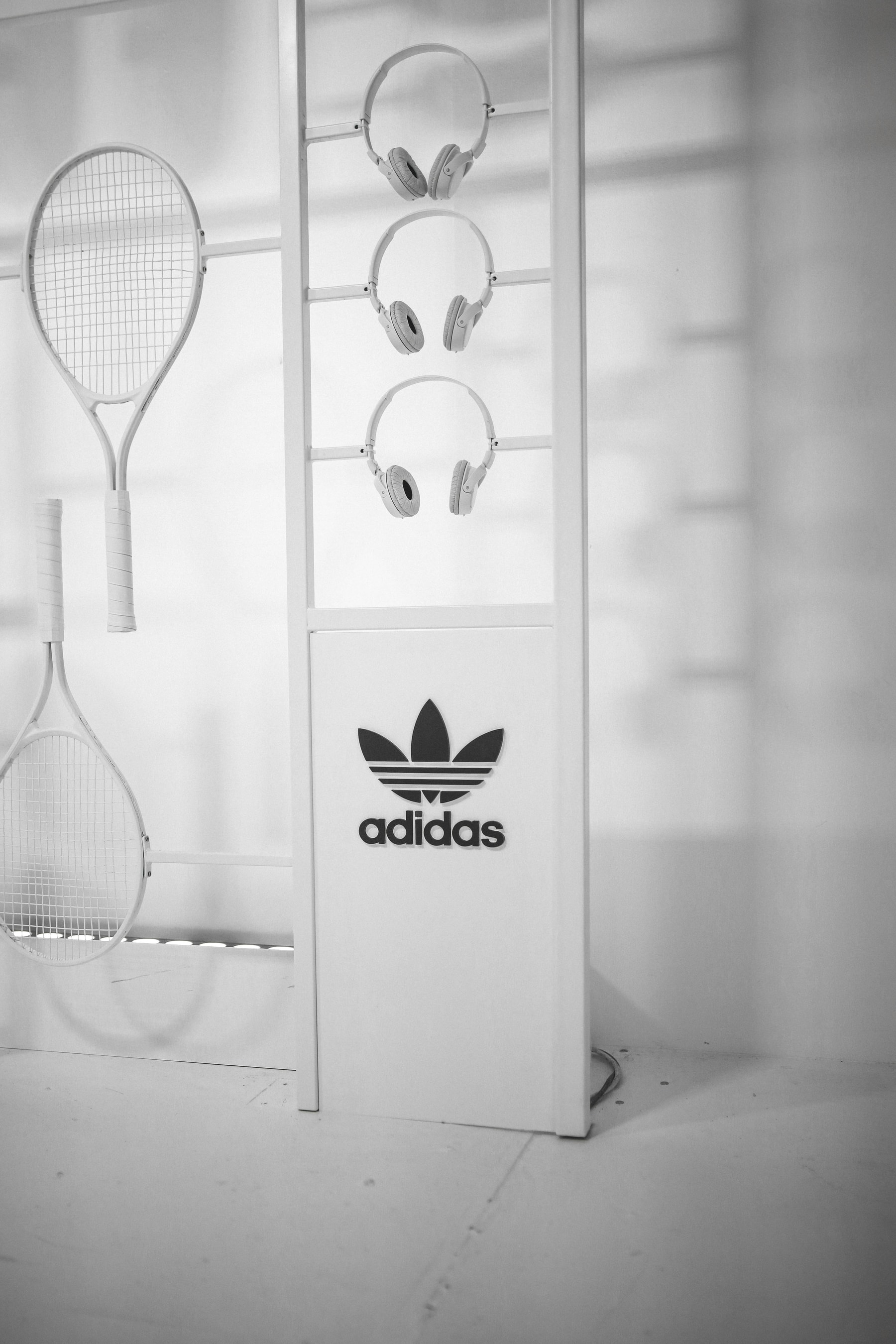 adidas ouvre un espace de 3000m² à Paris pour des artistes émergents et pour le grand public