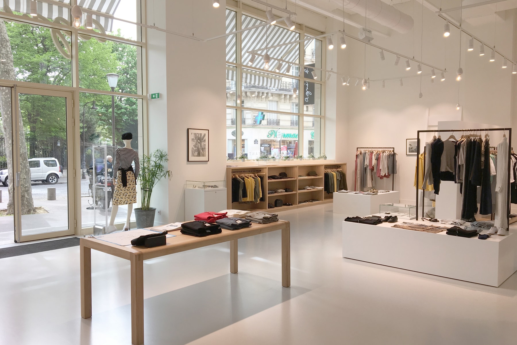 Agnès b. boutique paris nouvelle photos