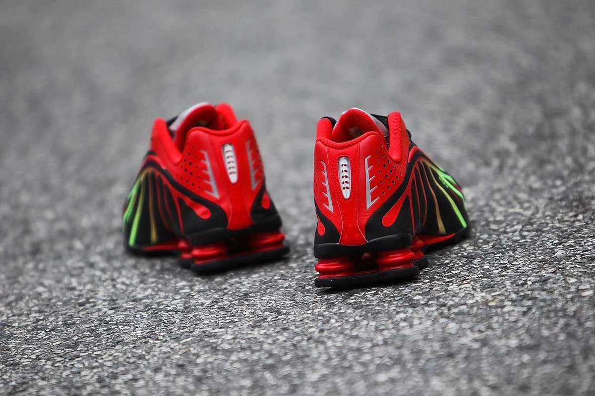 Neymar nike shox r4 photos gros plan sortie