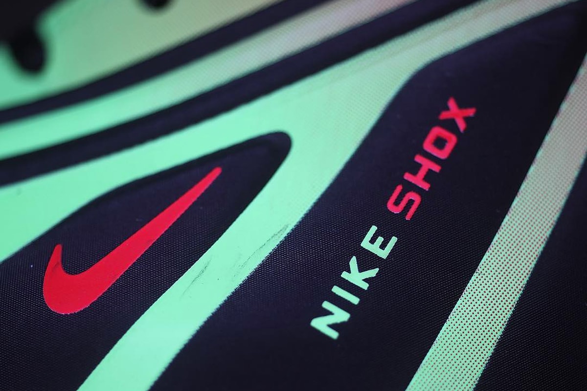 Neymar nike shox r4 photos gros plan sortie