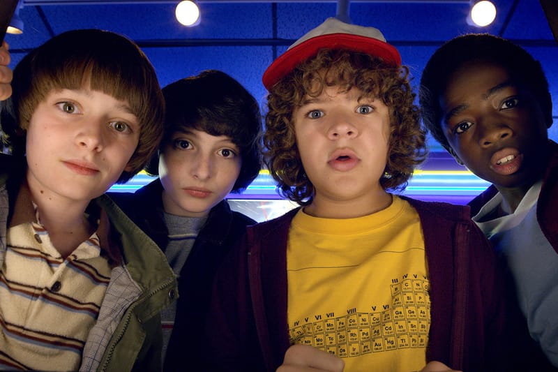 Un acteur de Stranger Things devient l'égérie de la nouvelle campagne Saint Laurent