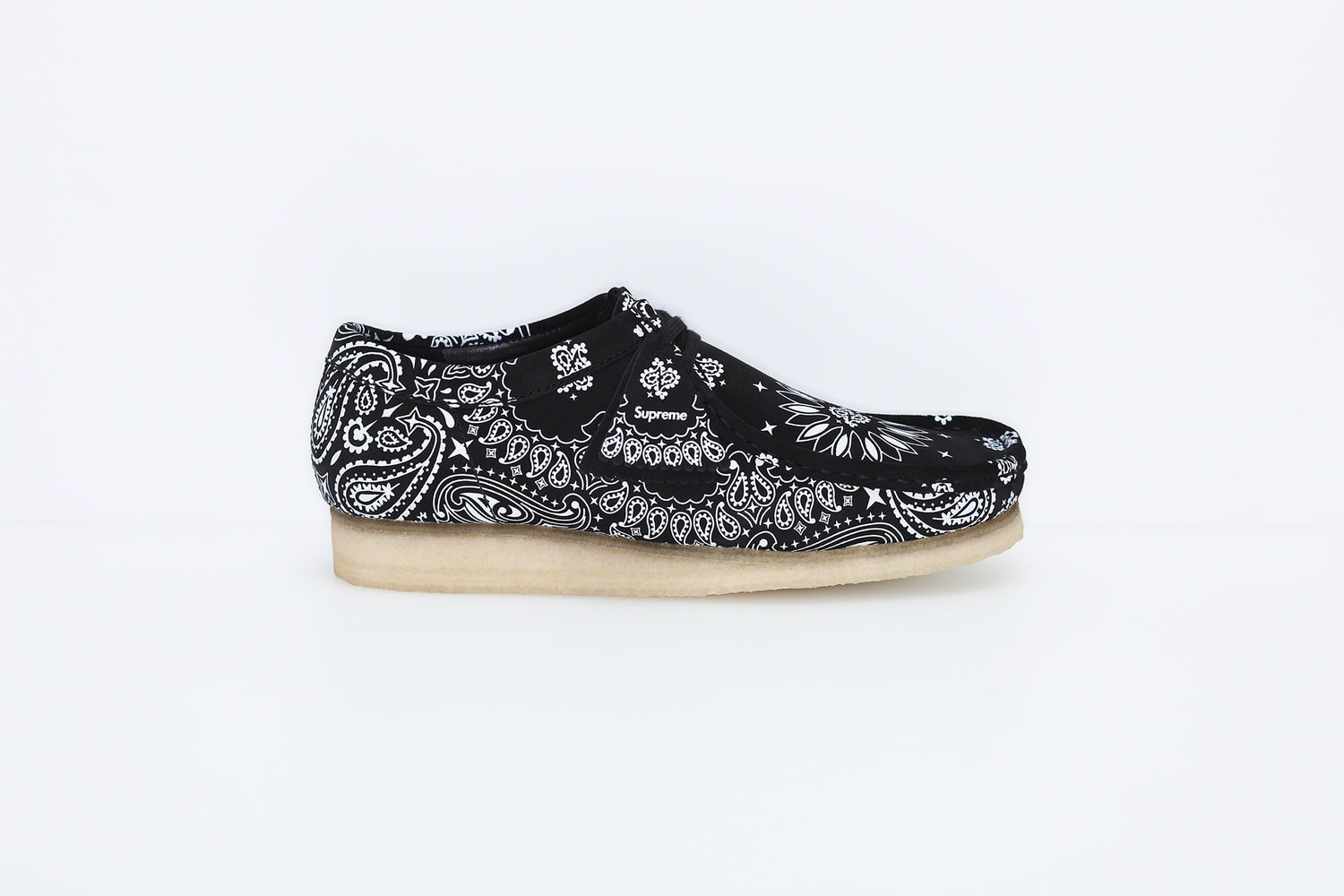 Photo Supreme x Clarks