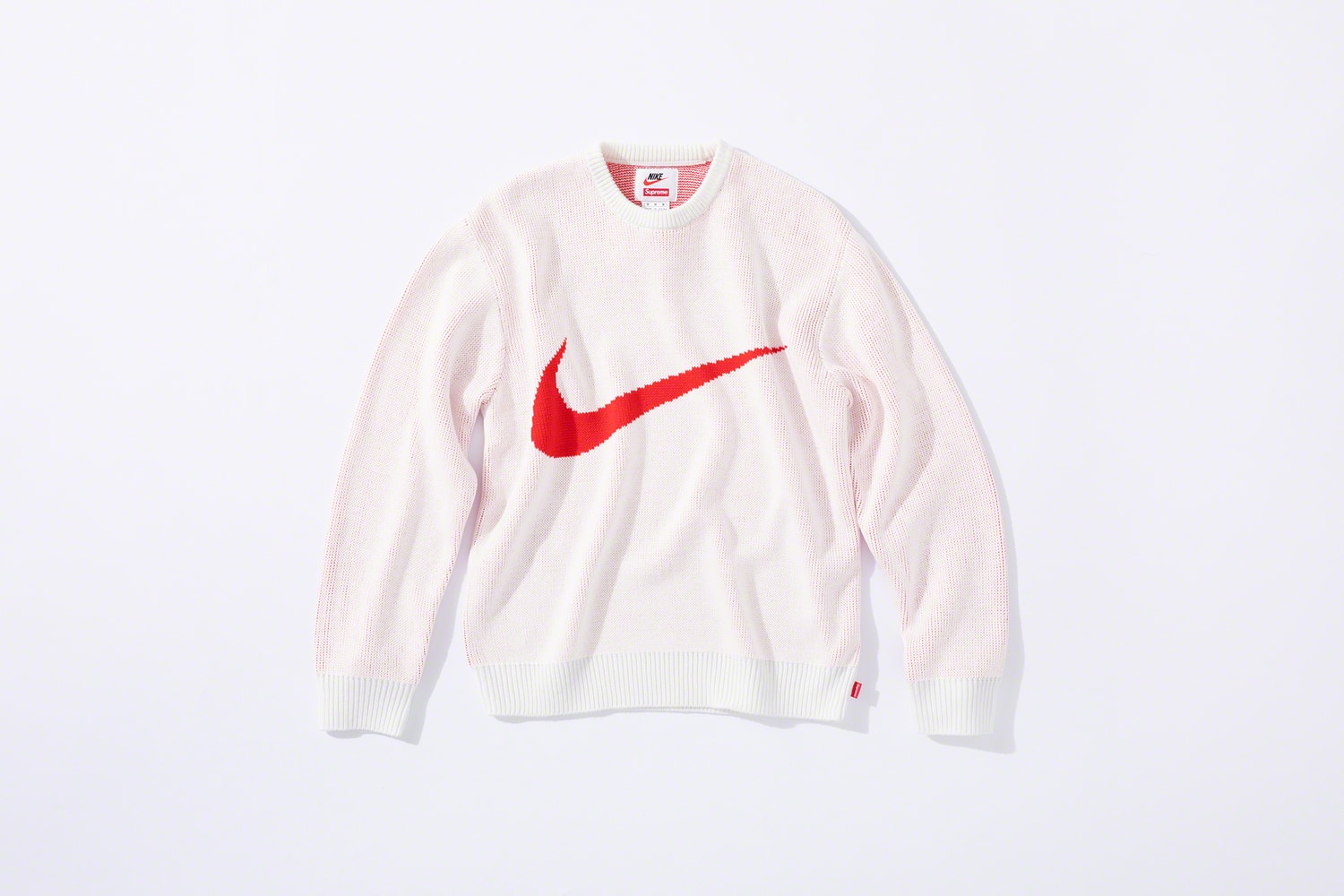 Photo Supreme x Nike