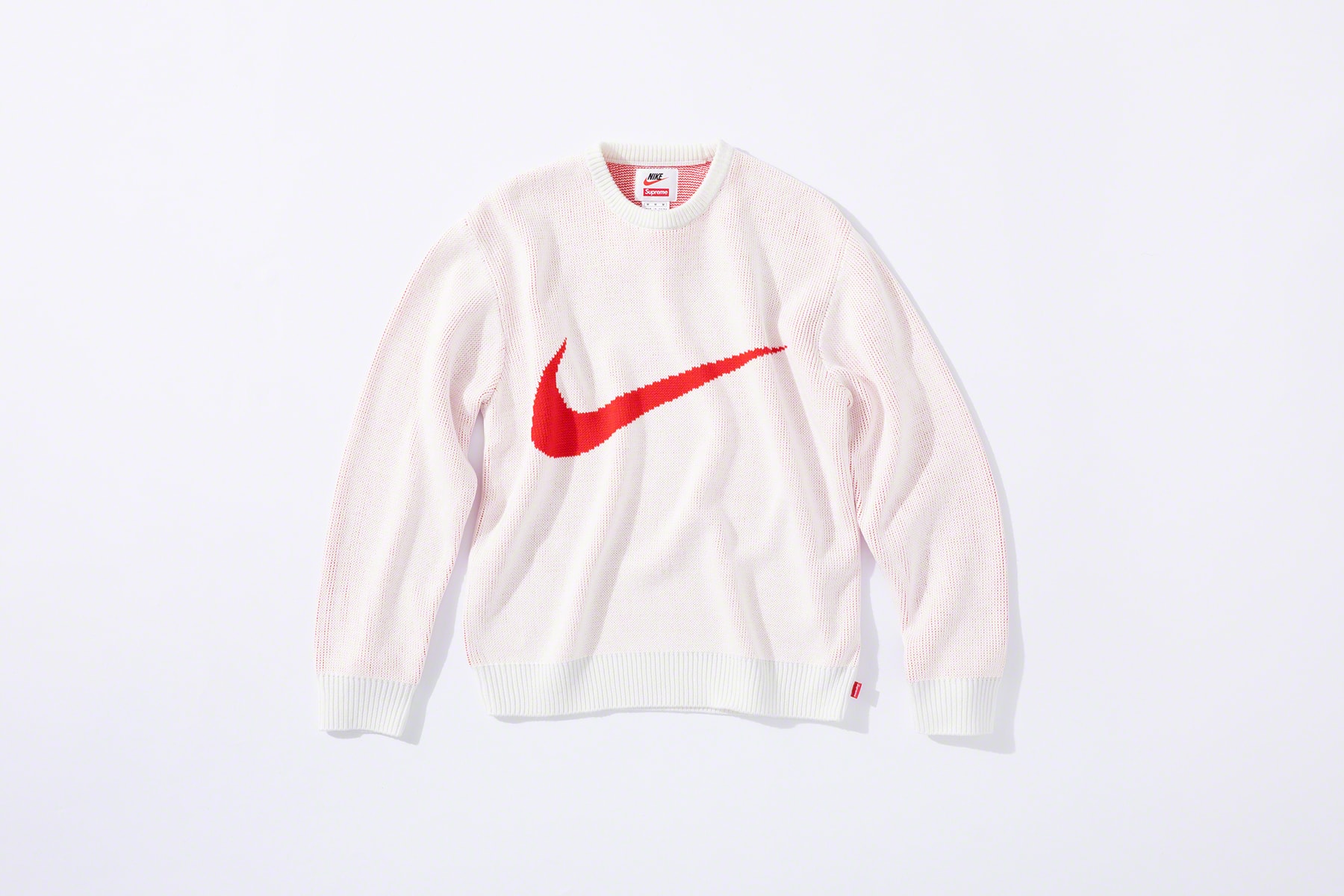 Photo Supreme x Nike