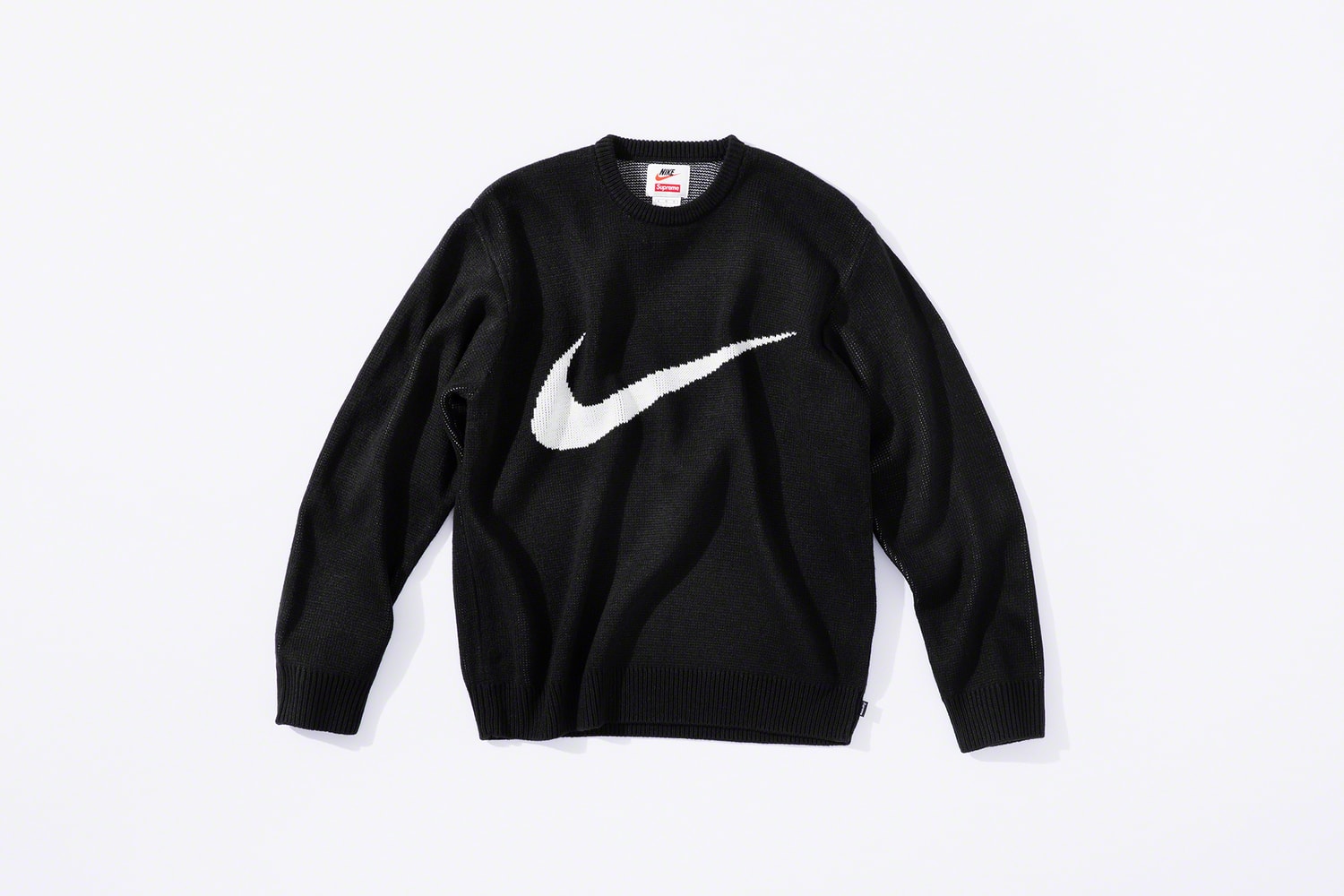 Photo Supreme x Nike