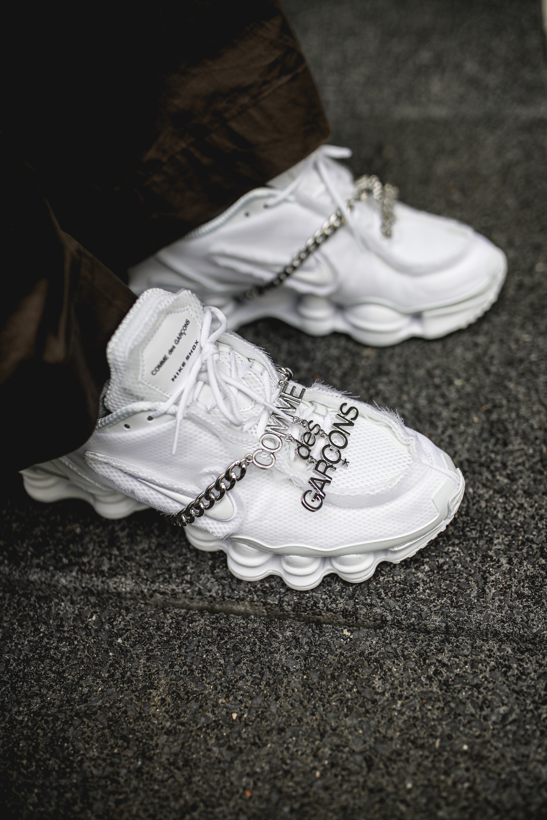 Nike x COMME des GARÇONS : Gros plan sur la dernière collab du swoosh avec le label japonais 