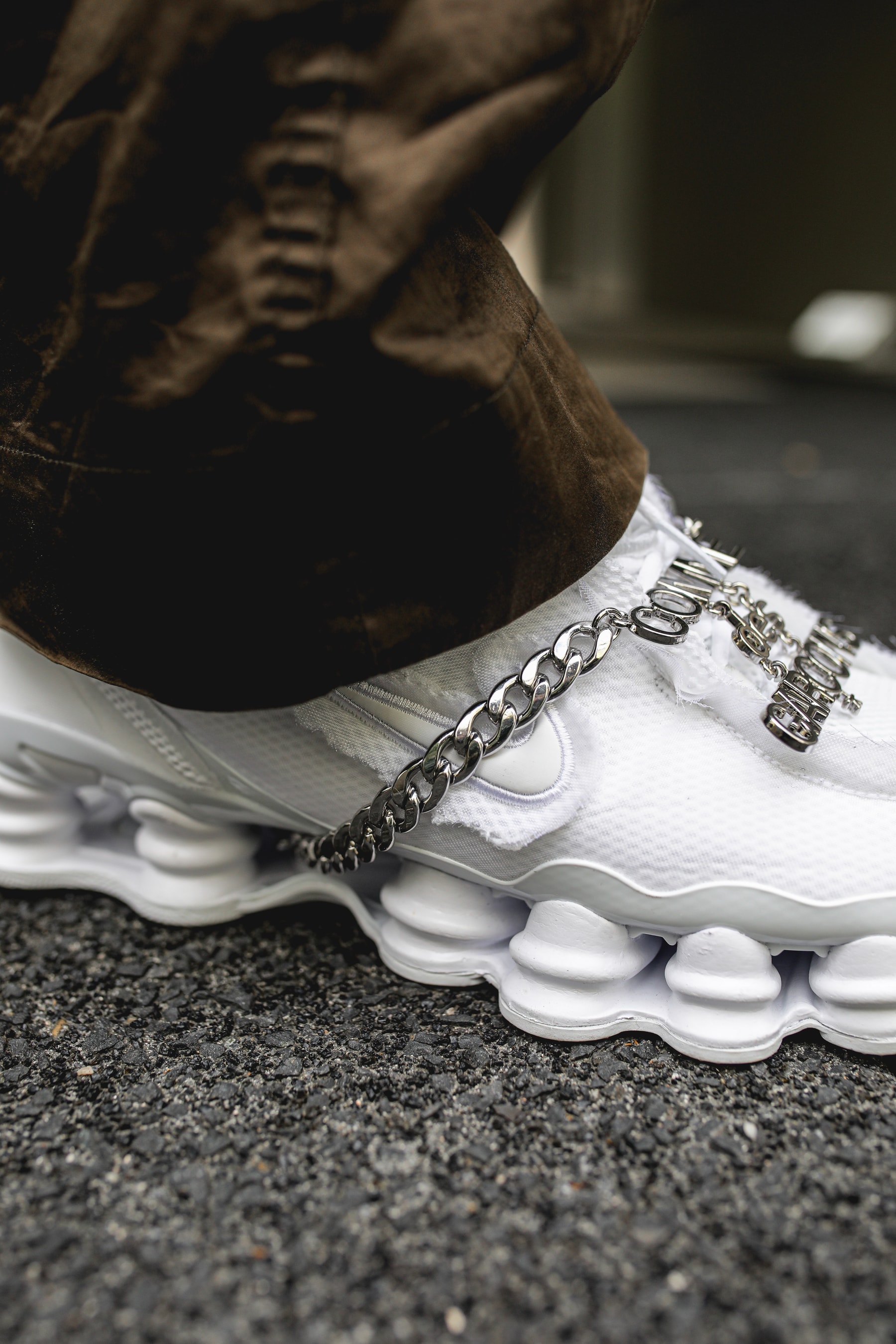 Nike x COMME des GARÇONS : Gros plan sur la dernière collab du swoosh avec le label japonais 