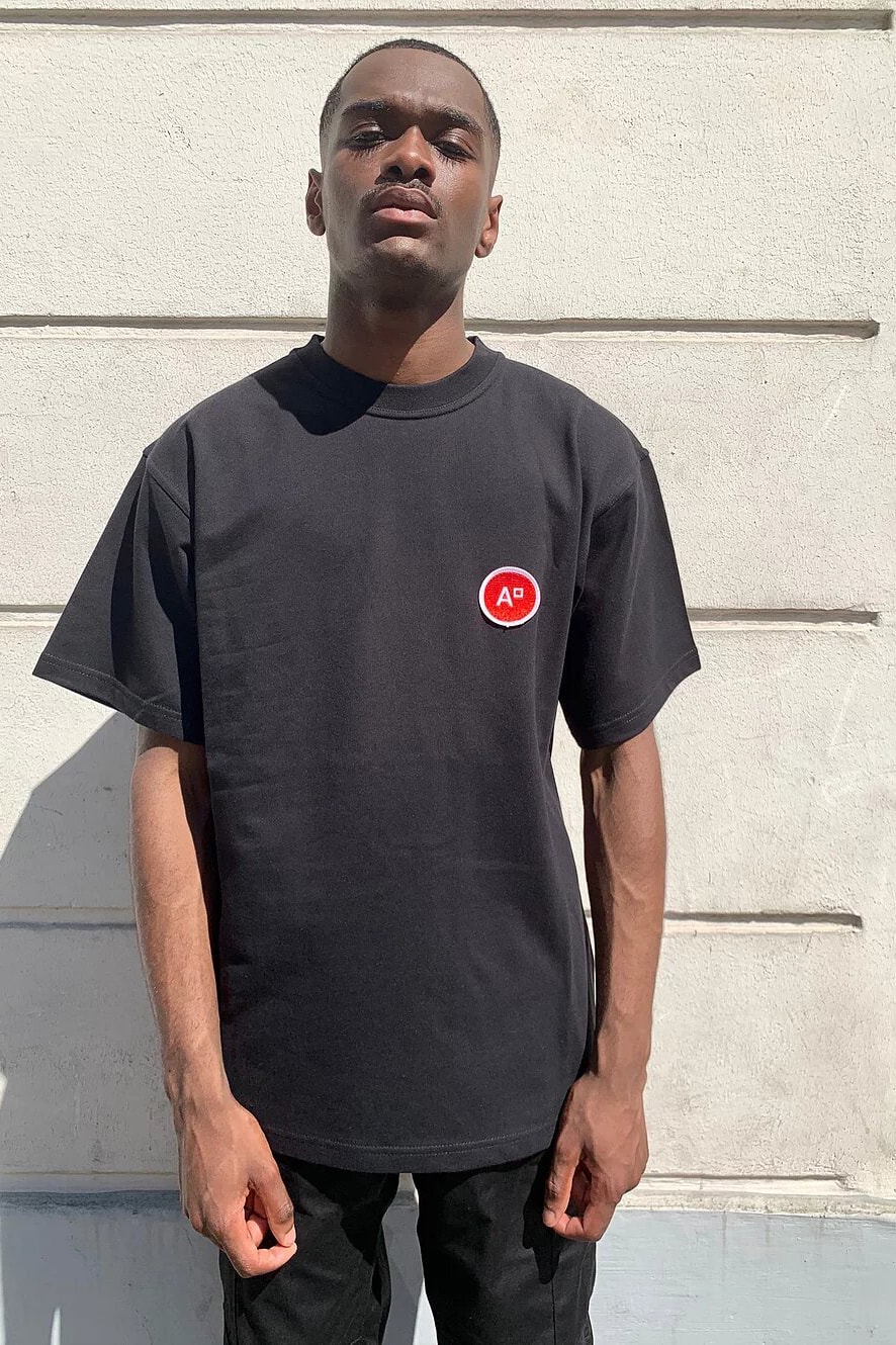 AAUCARRE t-shirt drop photos