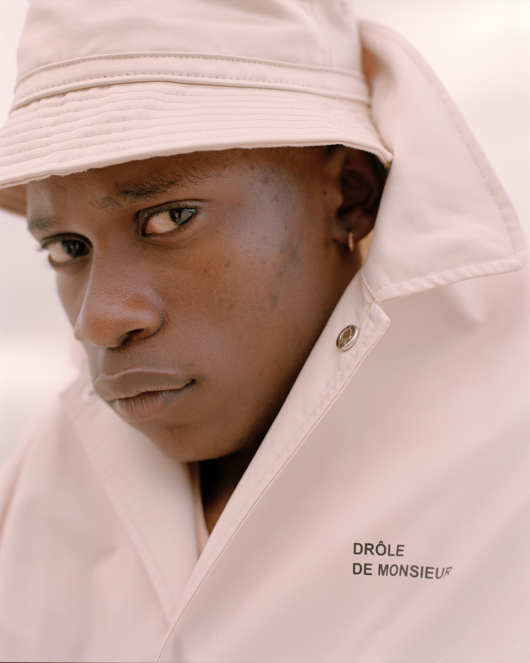 Drôle de Monsieur : Direction Cape Town pour redécouvrir la nouvelle collection. 