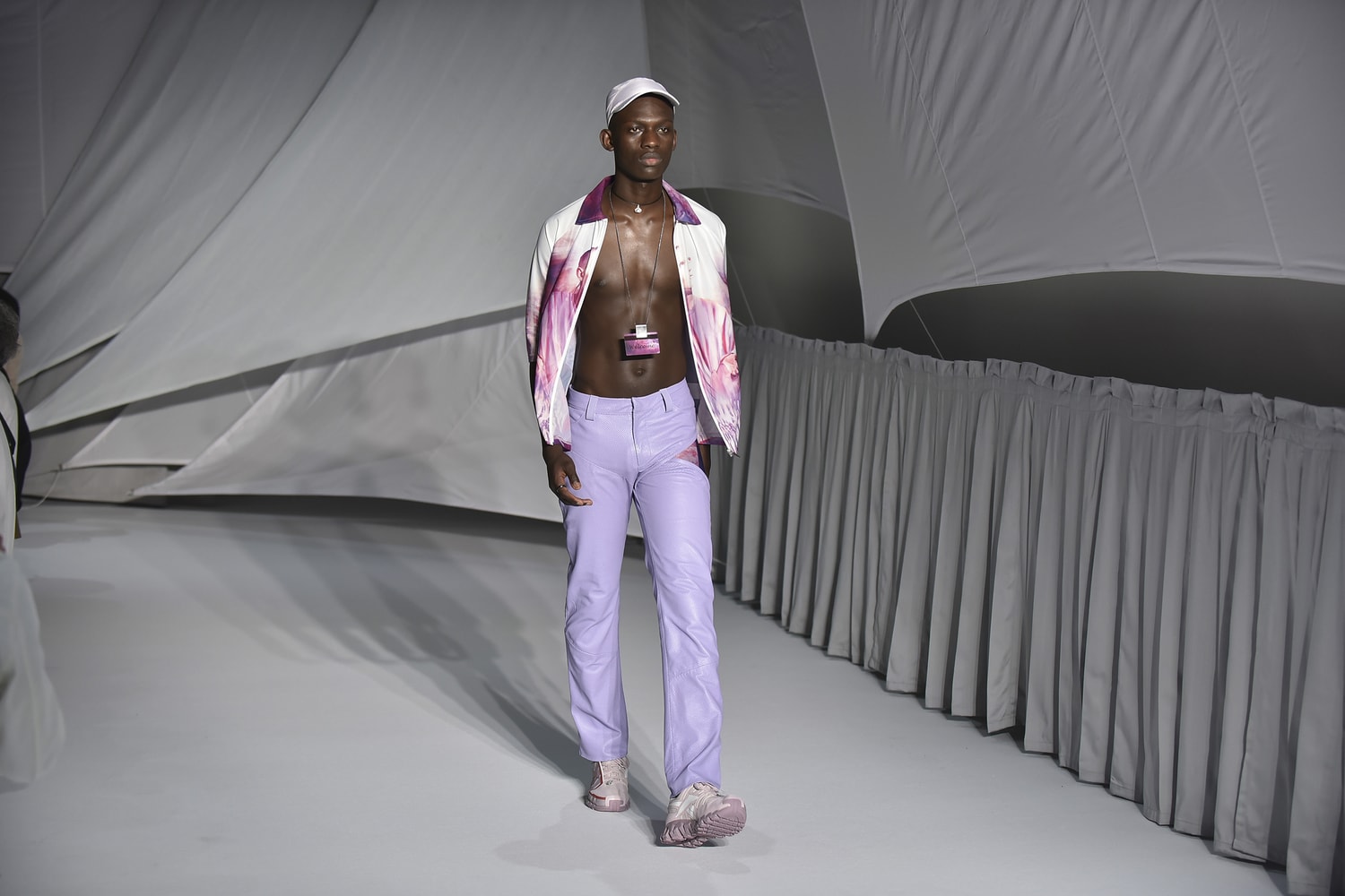 Fashion Week Paris Cottweiler défilé digital