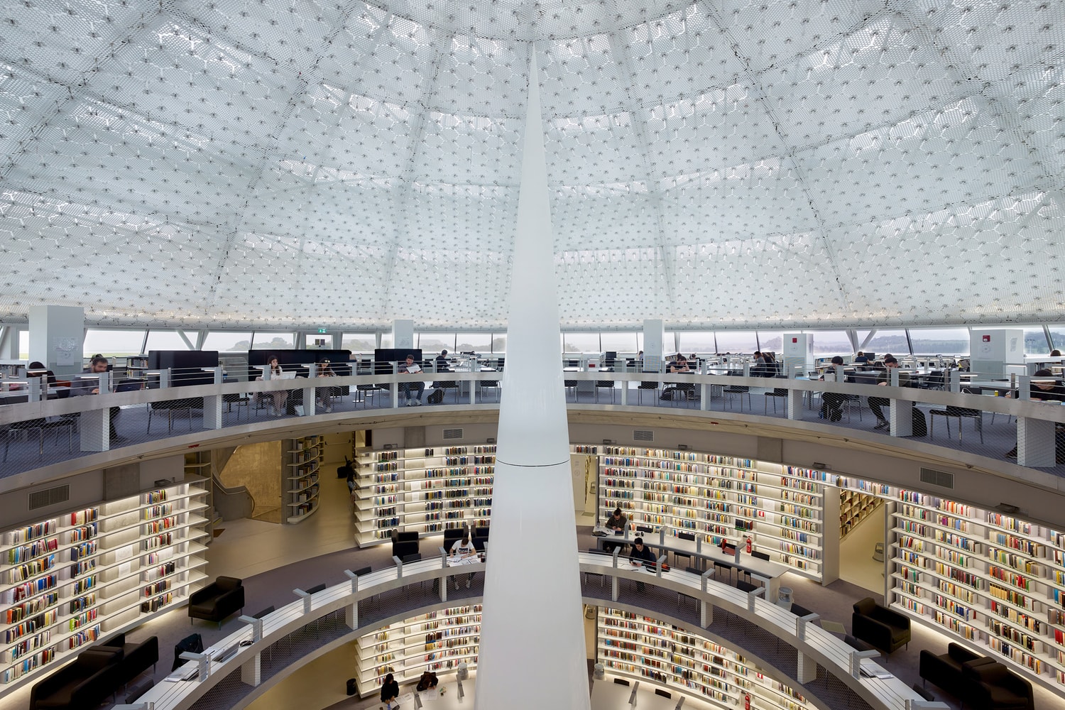 Photo du Stelios Ioannou Learning Resource Center par Jean Nouvel