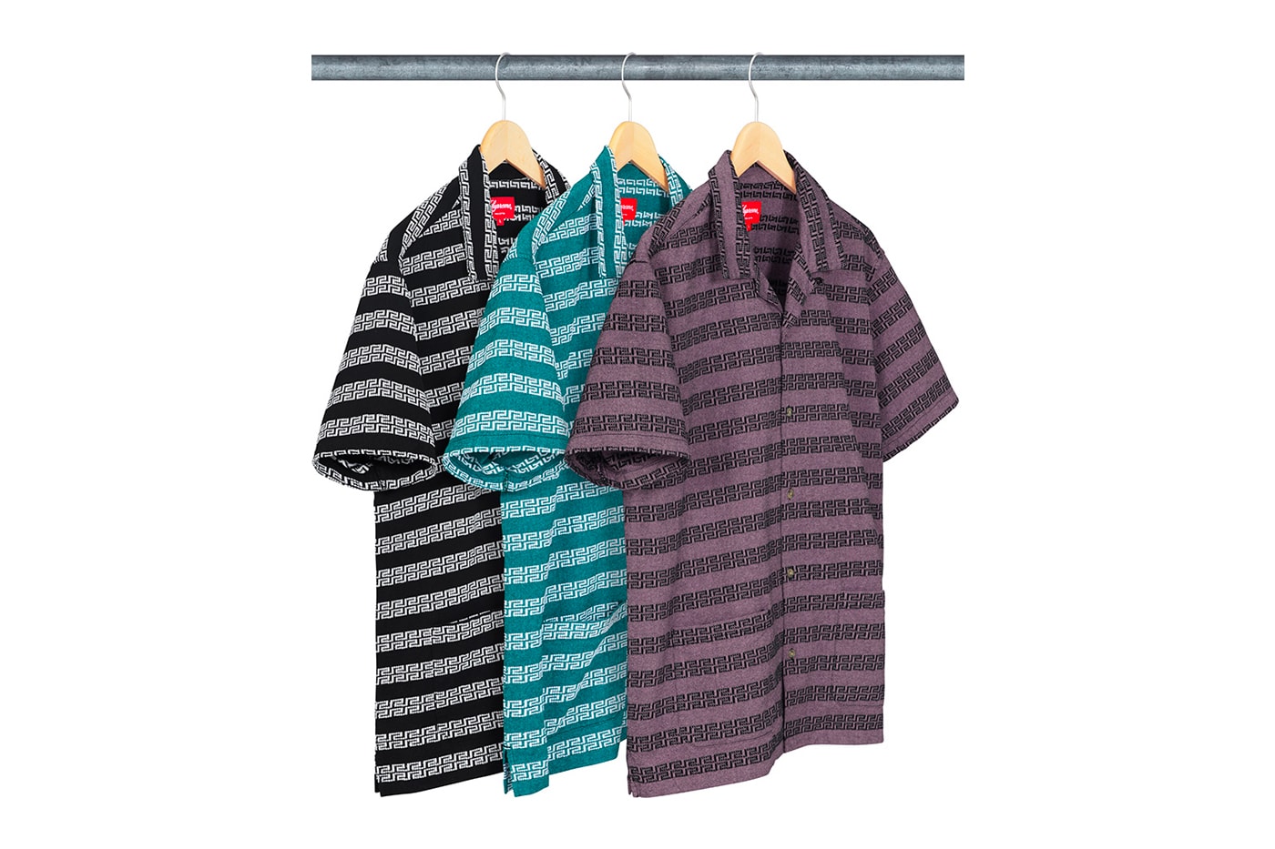 Photo Supreme drop