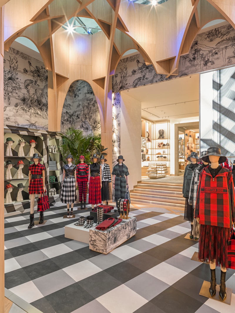 Dior : Rentrez dans la toute nouvelle boutique à Paris