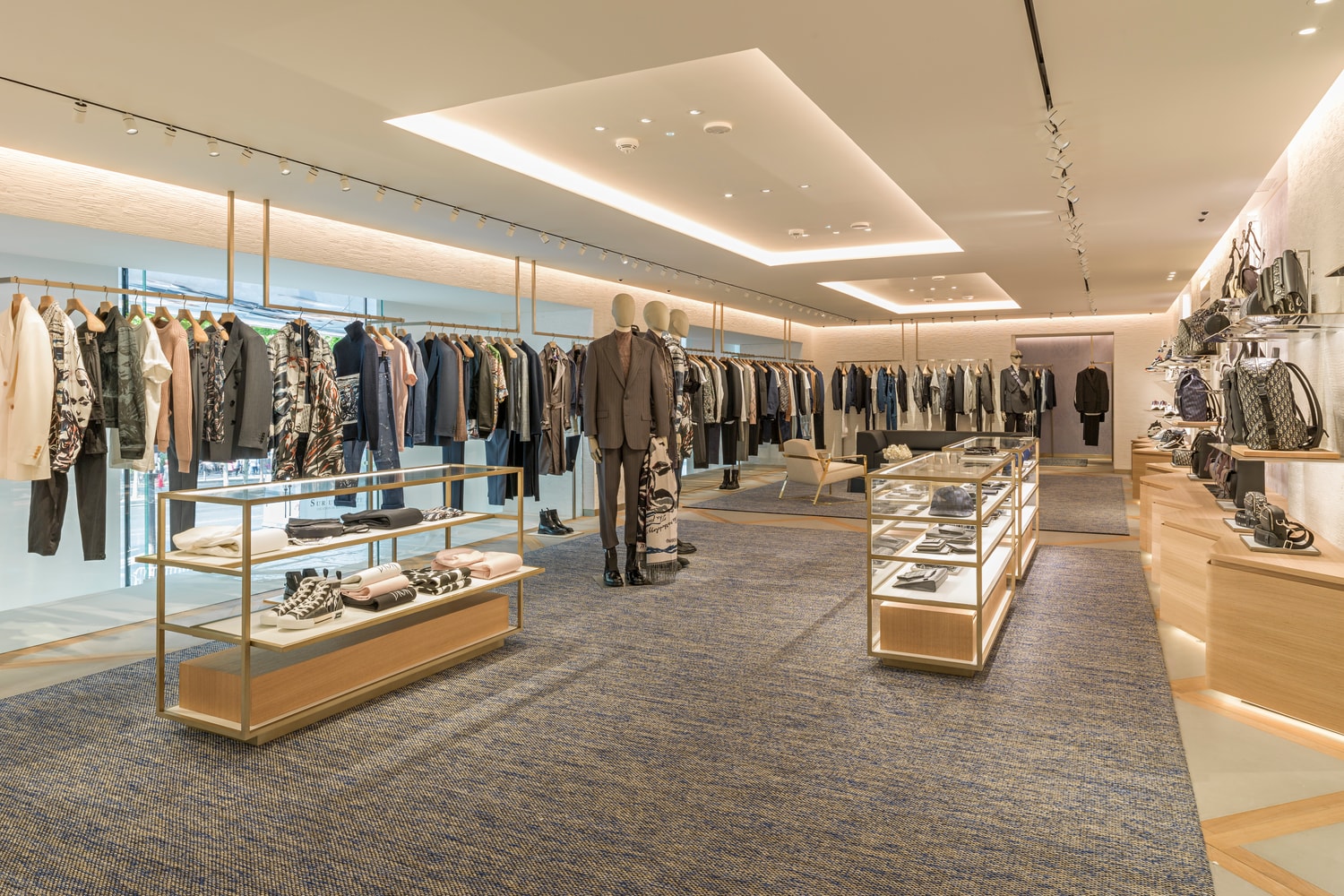 Dior : Rentrez dans la toute nouvelle boutique à Paris